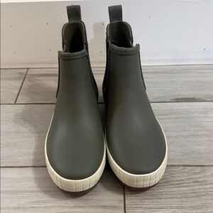 Green Ankle Boots